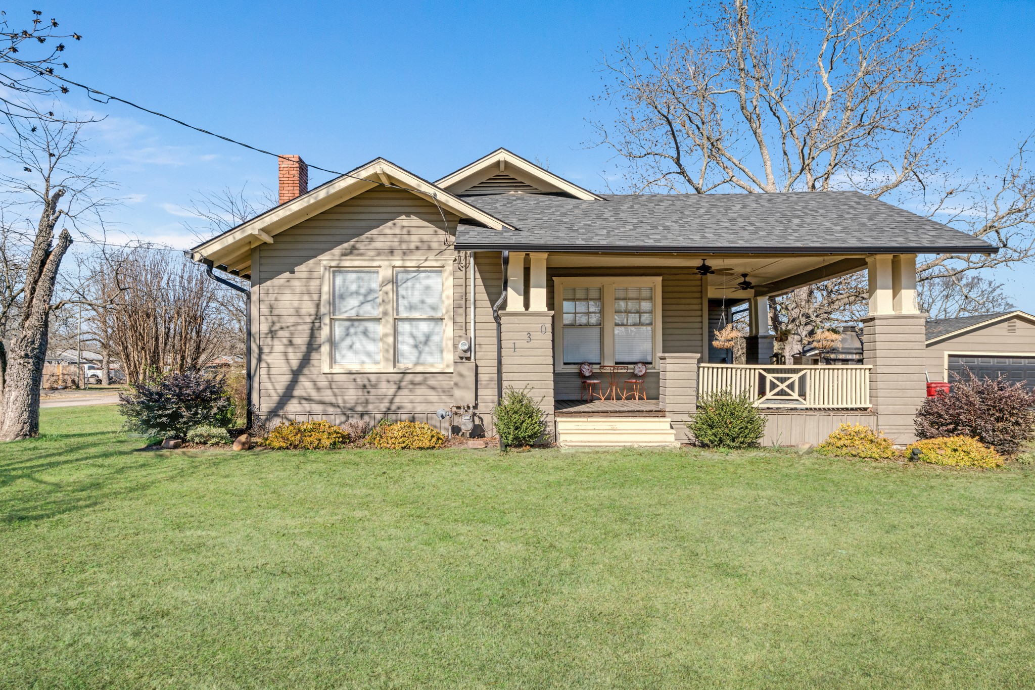 130 W Division Street Blossom TX 75416