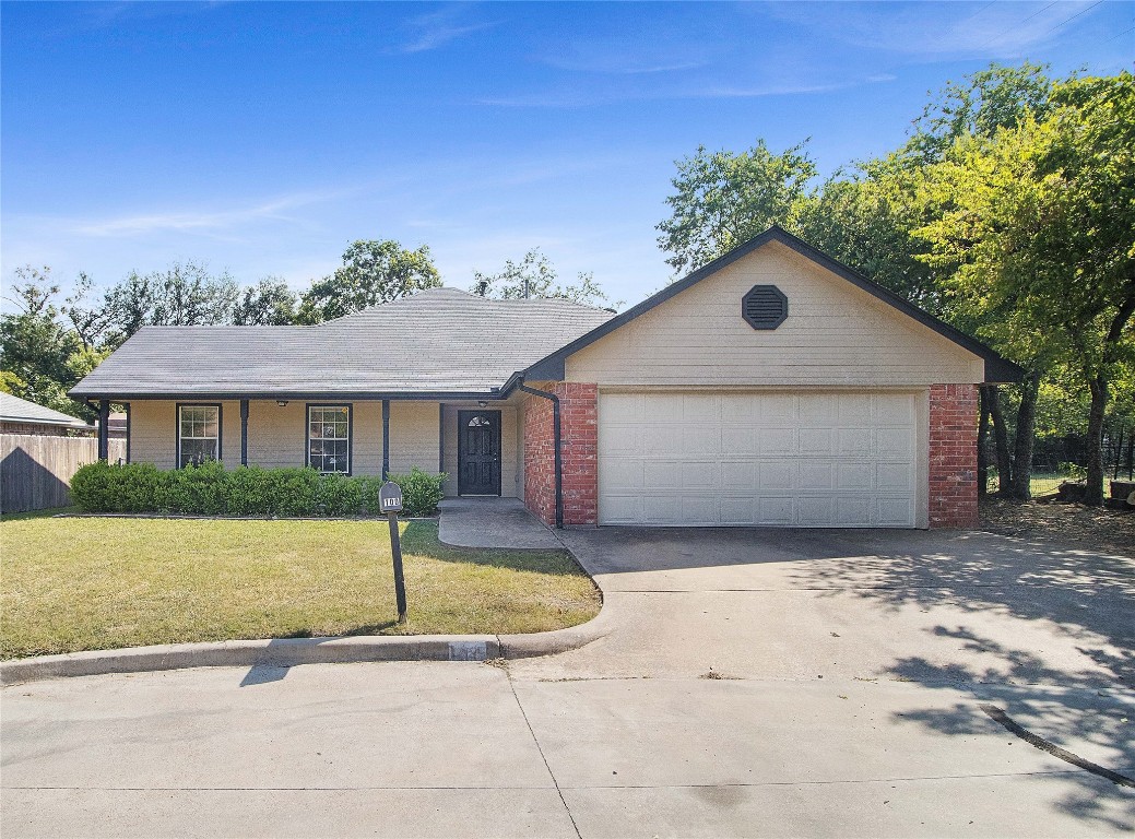 100 Morene Avenue Waxahachie TX 75165