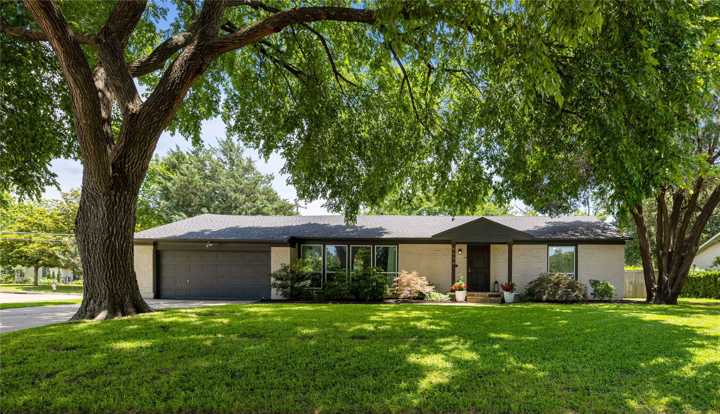 9938 Donegal Drive Dallas TX 75218