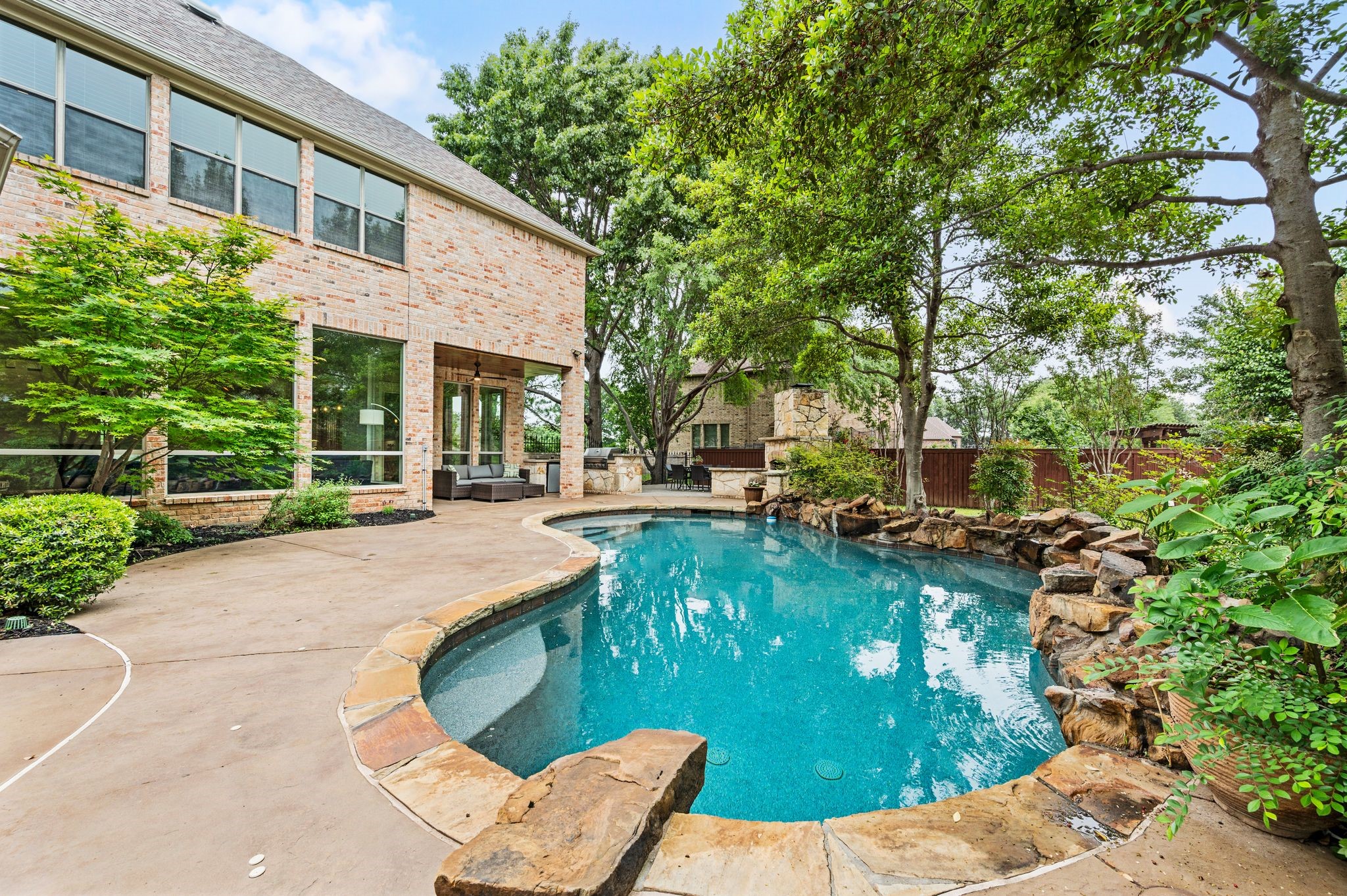 402 Orchard Hill Drive Southlake TX 76092