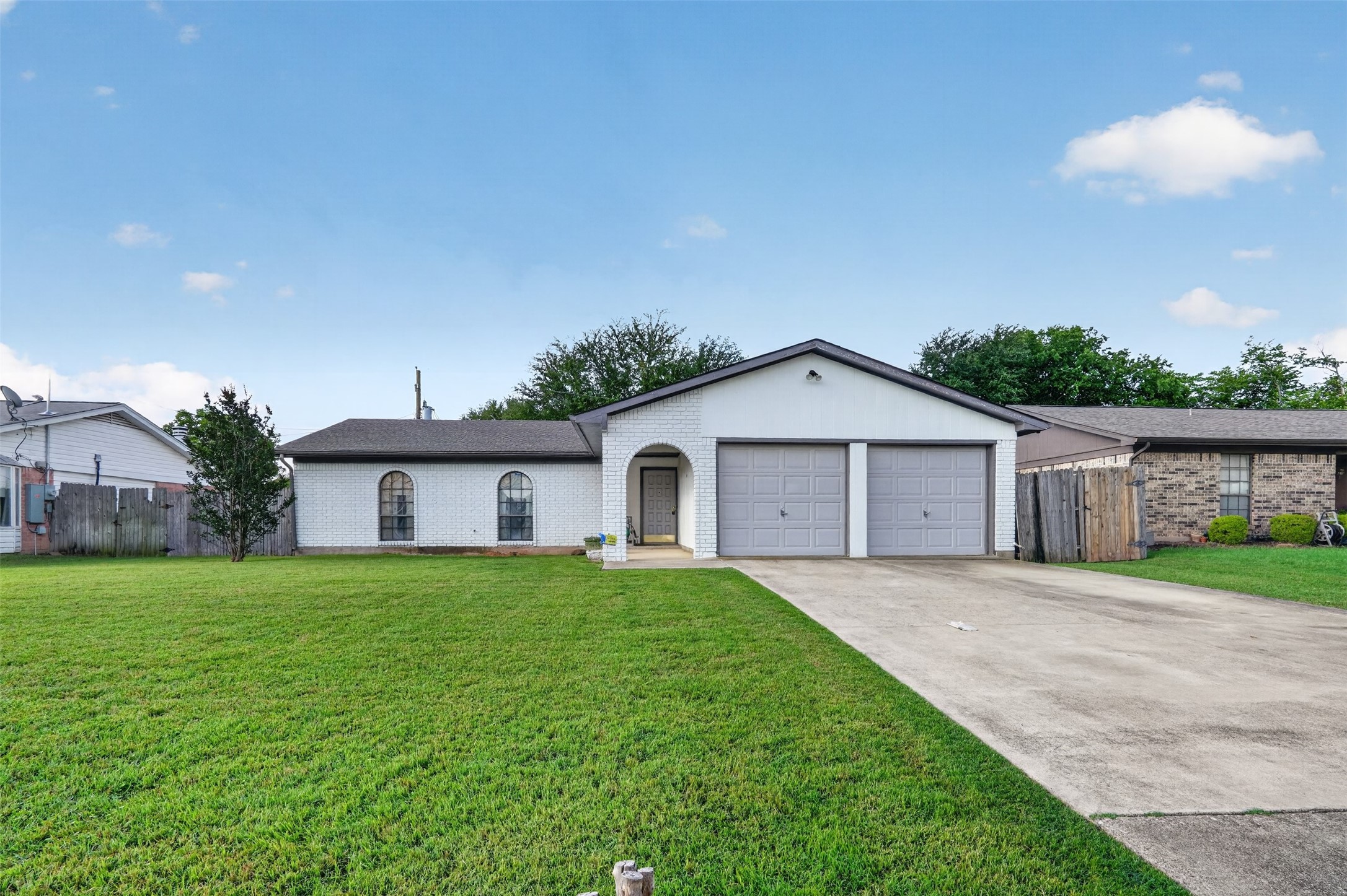 1212 Manning Street Benbrook TX 76126