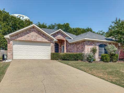 3303 Scenic Glen Drive Mansfield TX 76063