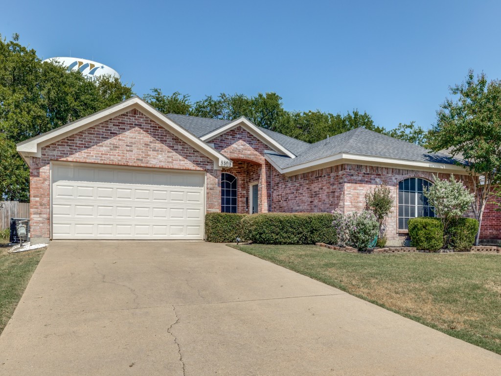 3303 Scenic Glen Drive Mansfield TX 76063