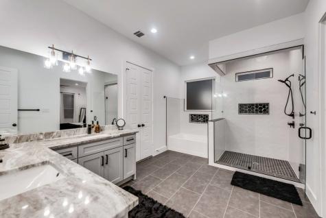 2015 S Ewing Avenue Dallas TX 75216