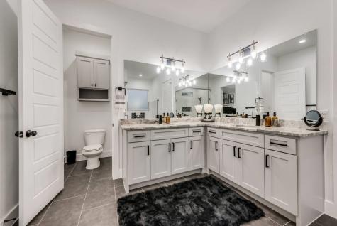 2015 S Ewing Avenue Dallas TX 75216