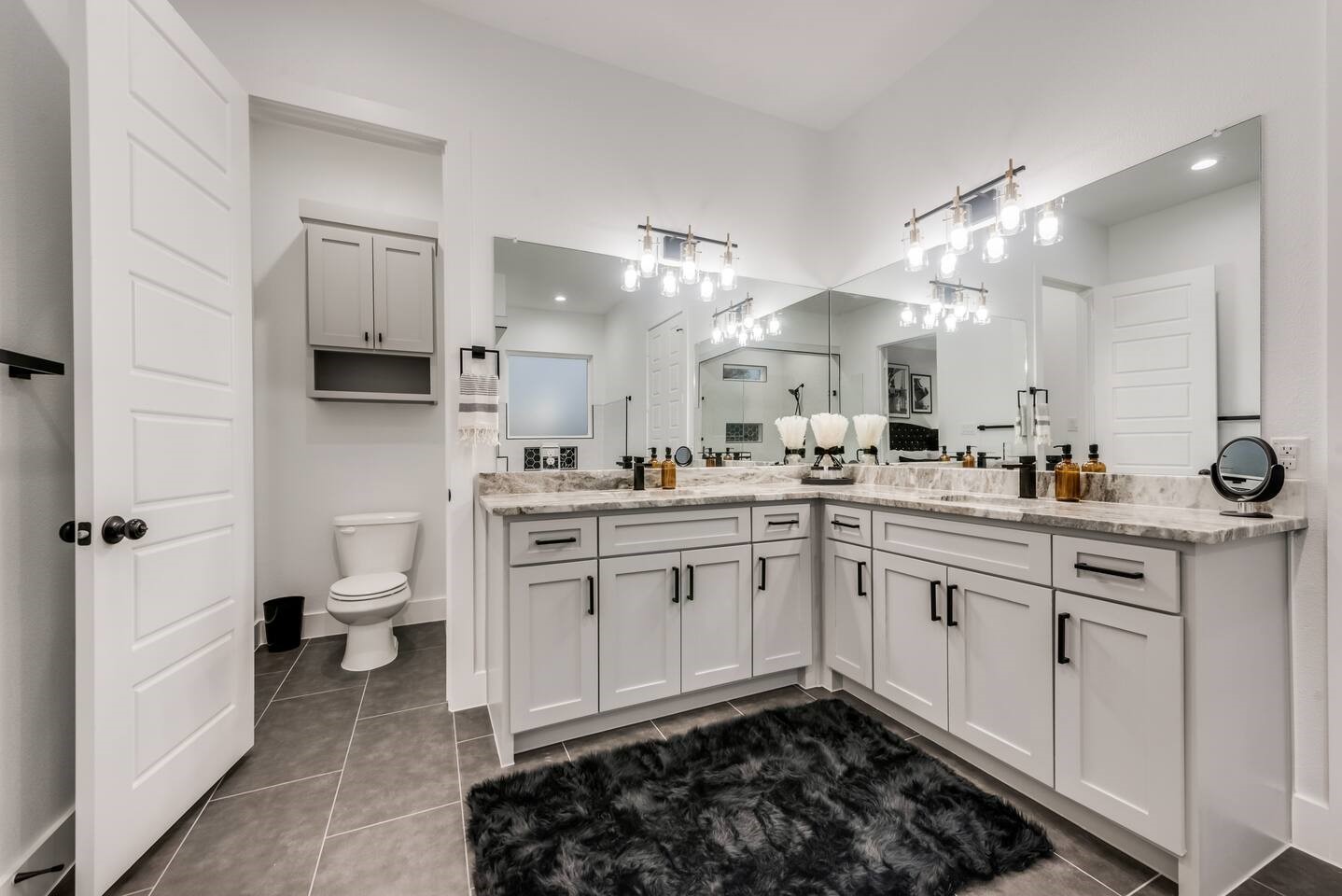 2015 S Ewing Avenue Dallas TX 75216