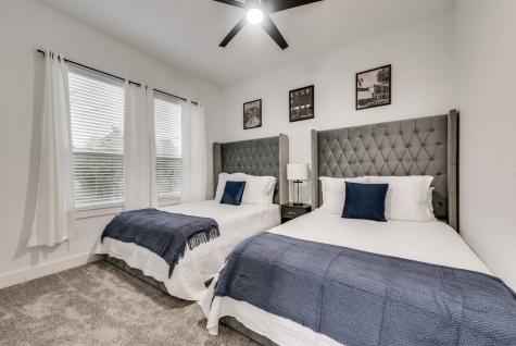 2015 S Ewing Avenue Dallas TX 75216