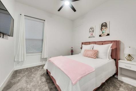2015 S Ewing Avenue Dallas TX 75216