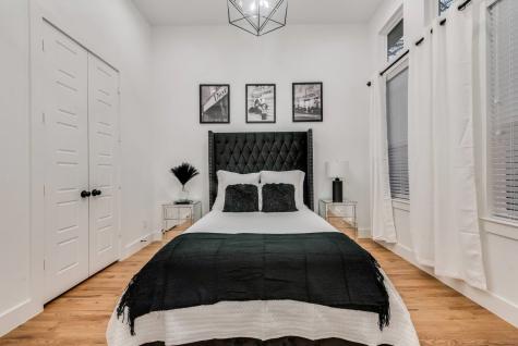 2015 S Ewing Avenue Dallas TX 75216