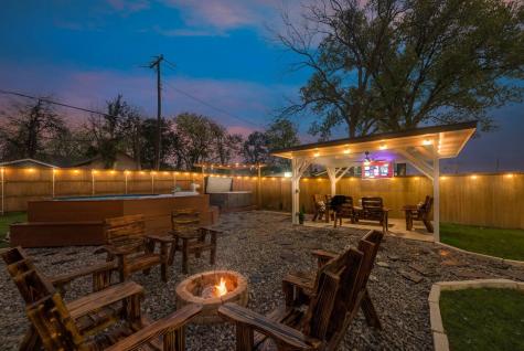 2015 S Ewing Avenue Dallas TX 75216