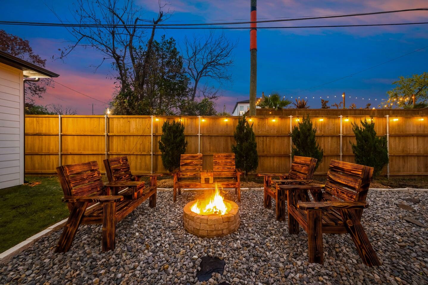 2015 S Ewing Avenue Dallas TX 75216