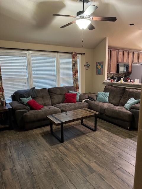 1521 Applegate Way Royse City TX 75189