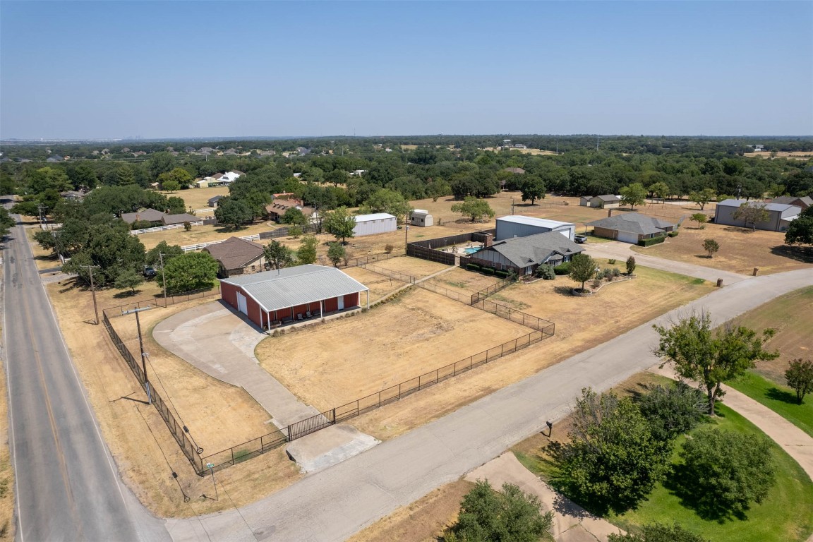 109 Heritage Drive Burleson TX 76028