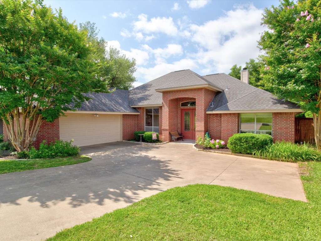 9814 Ravenswood Road Granbury TX 76049