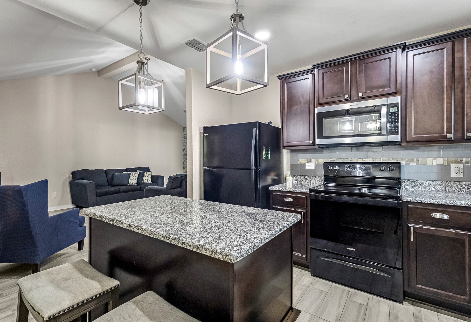 1478 Barrel Drive Dallas TX 75253