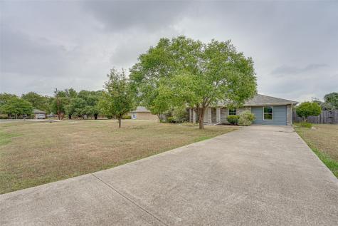 906 Eastridge Circle Red Oak TX 75154
