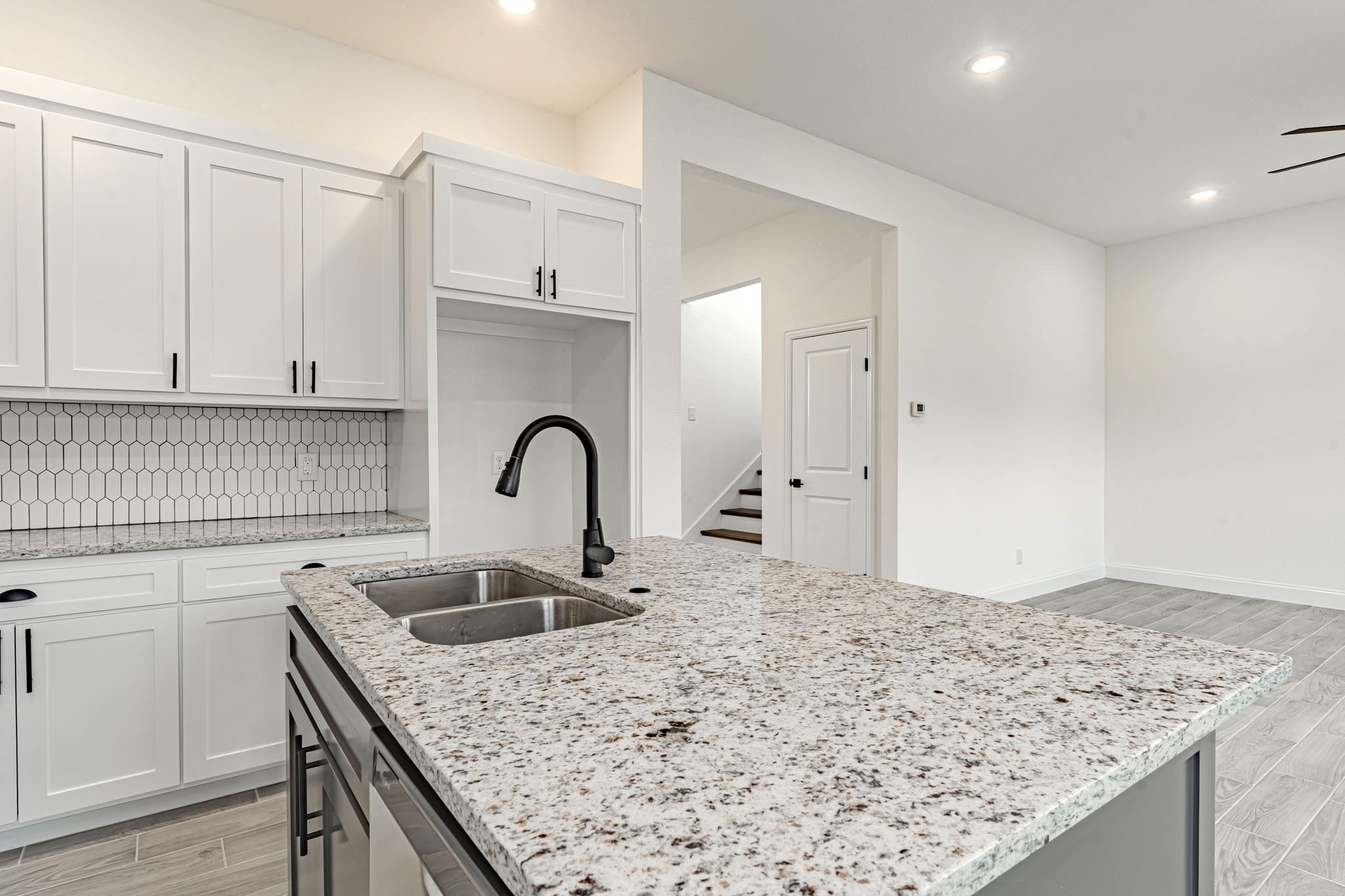 5420 Van Horn Drive Granbury TX 76048