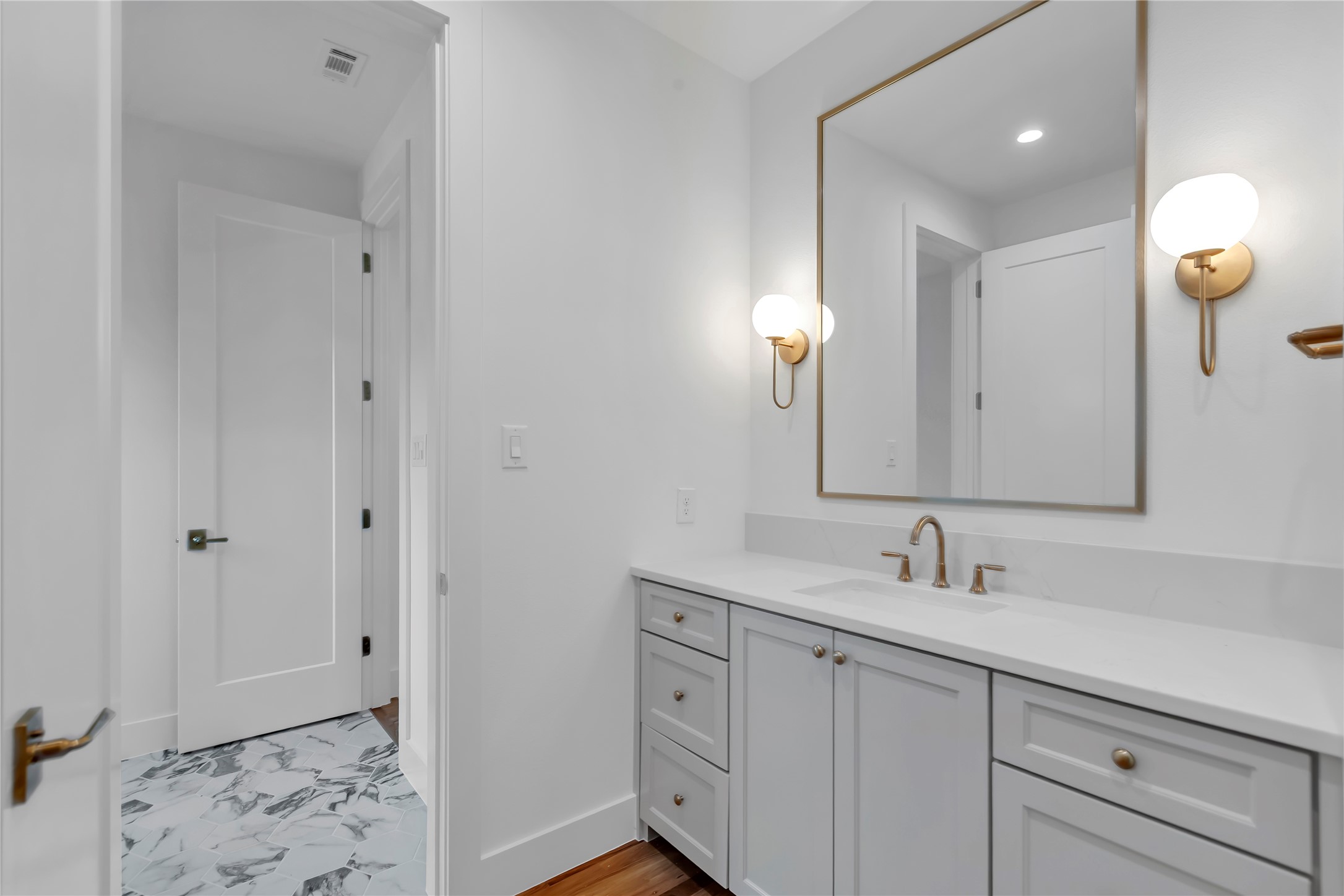 3304 Ferguson Road Grapevine TX 76092