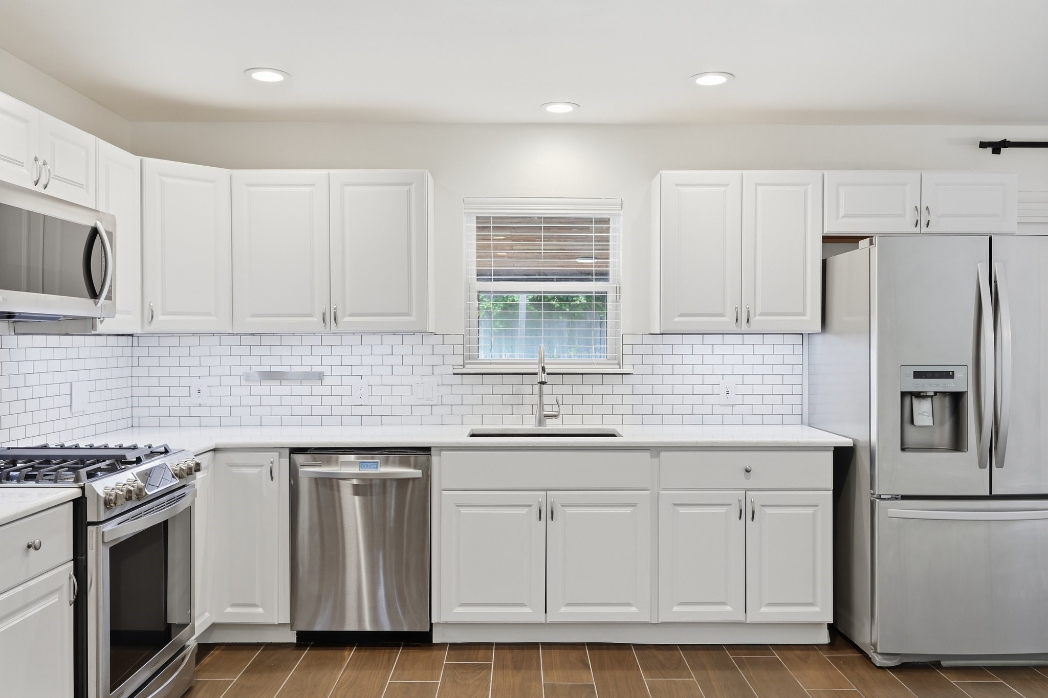 1113 Norwood Drive Hurst TX 76053
