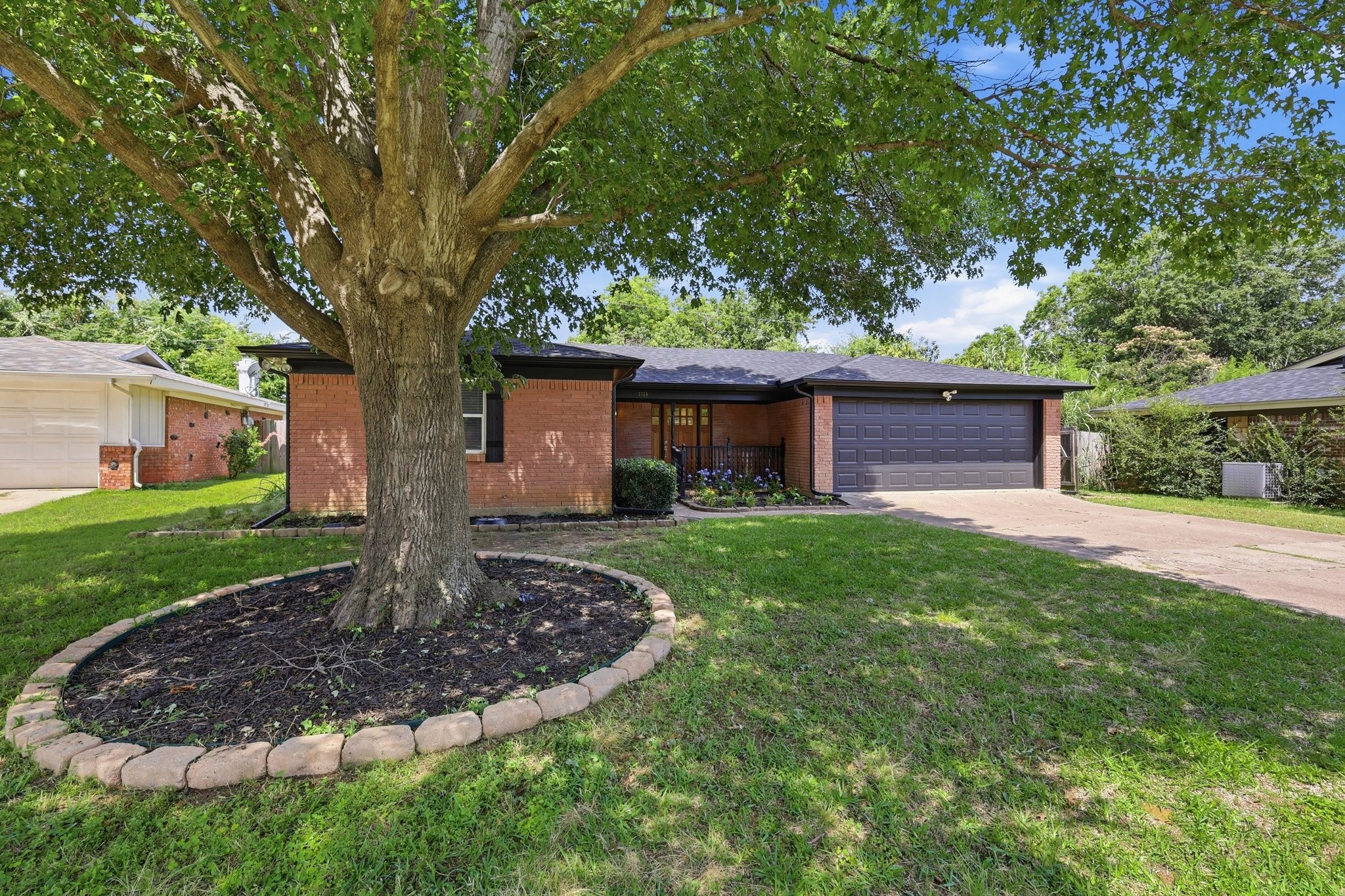 1113 Norwood Drive Hurst TX 76053