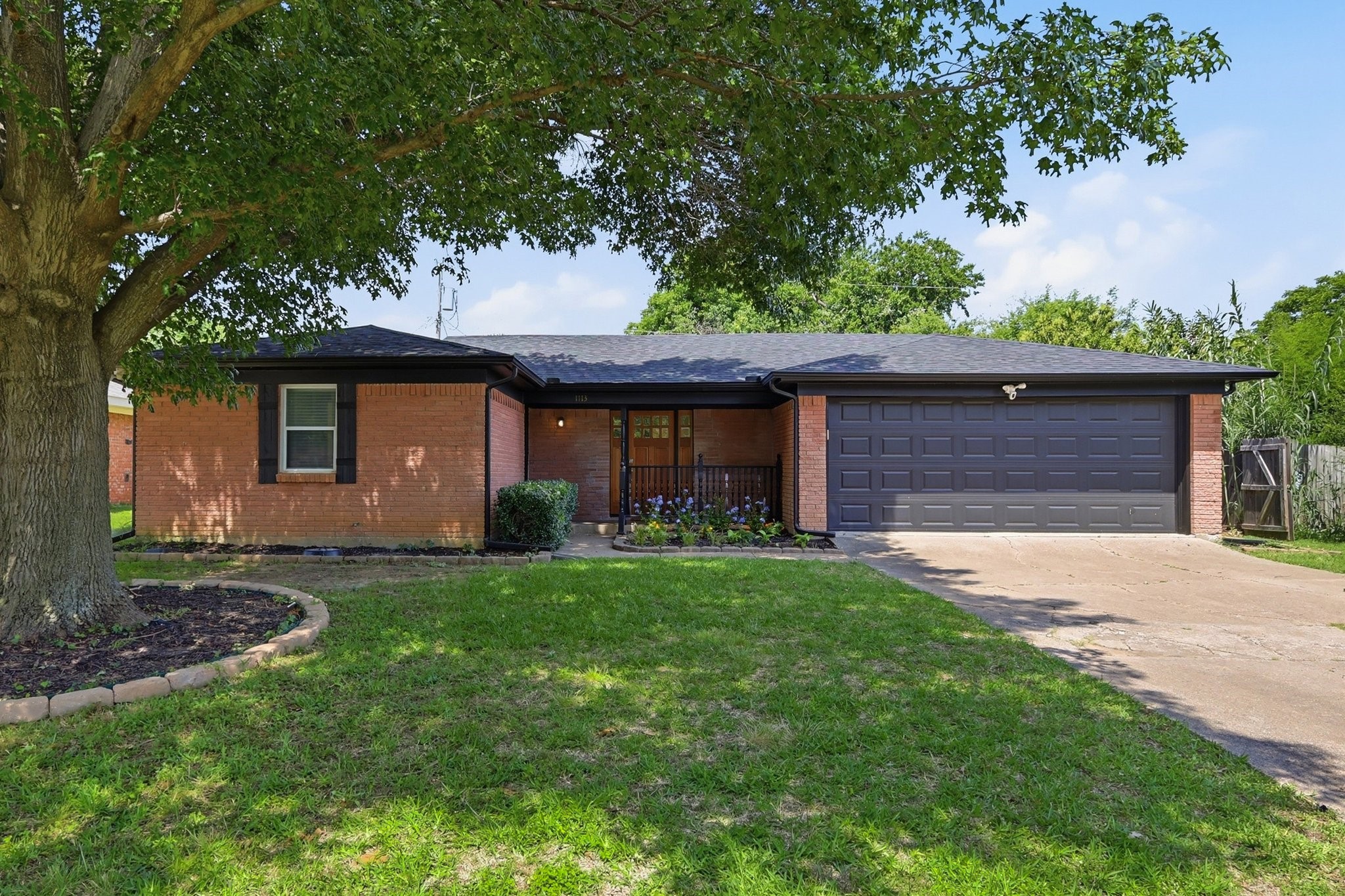 1113 Norwood Drive Hurst TX 76053