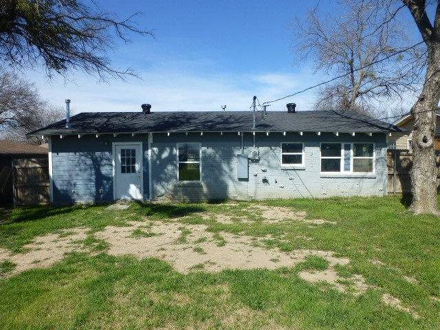 6729 Wallis Road Lake Worth TX 76135