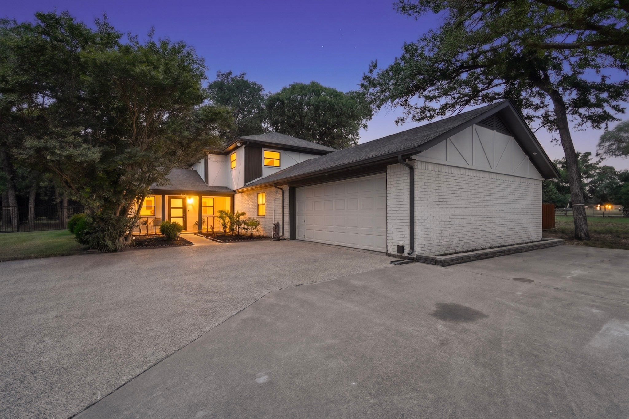 150 S Woodland Trail Double Oak TX 75077