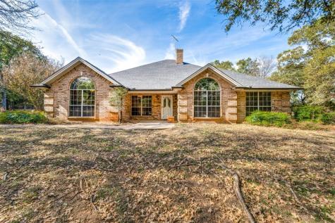 656 Acorn Drive Decatur TX 76234