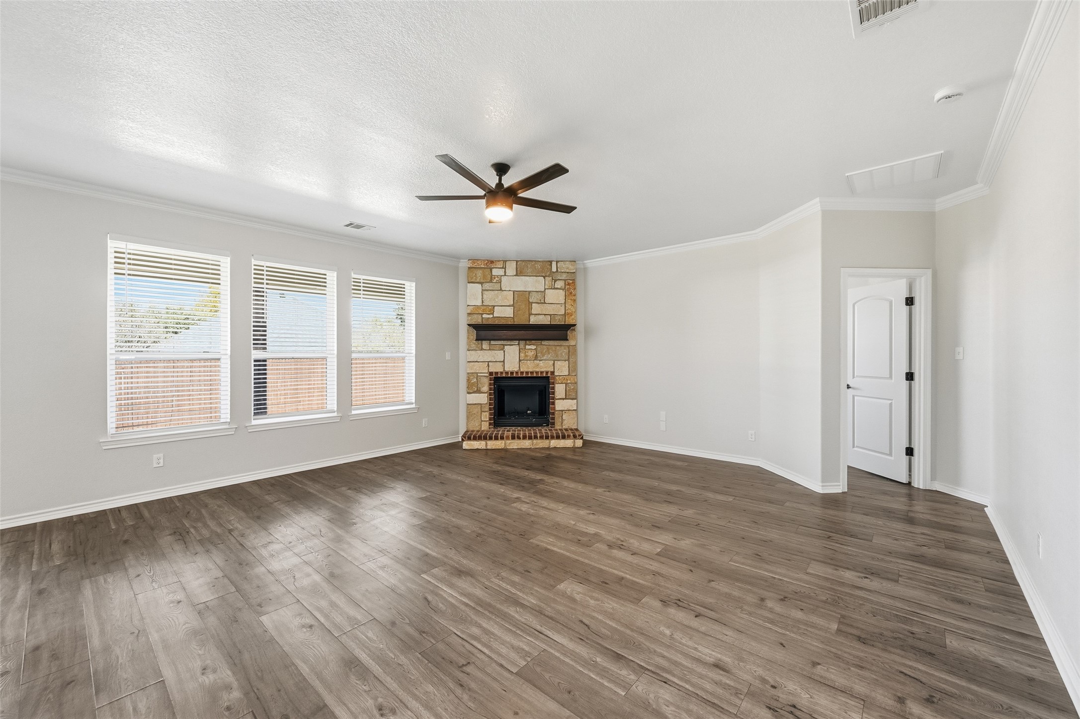 851 Valley Ridge Road Burleson TX 76028