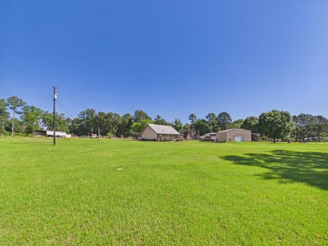 18253 Fm 3079 Chandler TX 75758