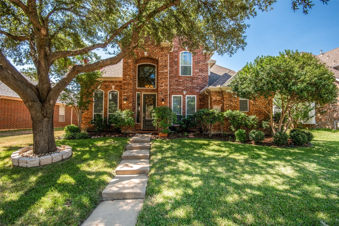816 Pinnacle Circle Lewisville TX 75077