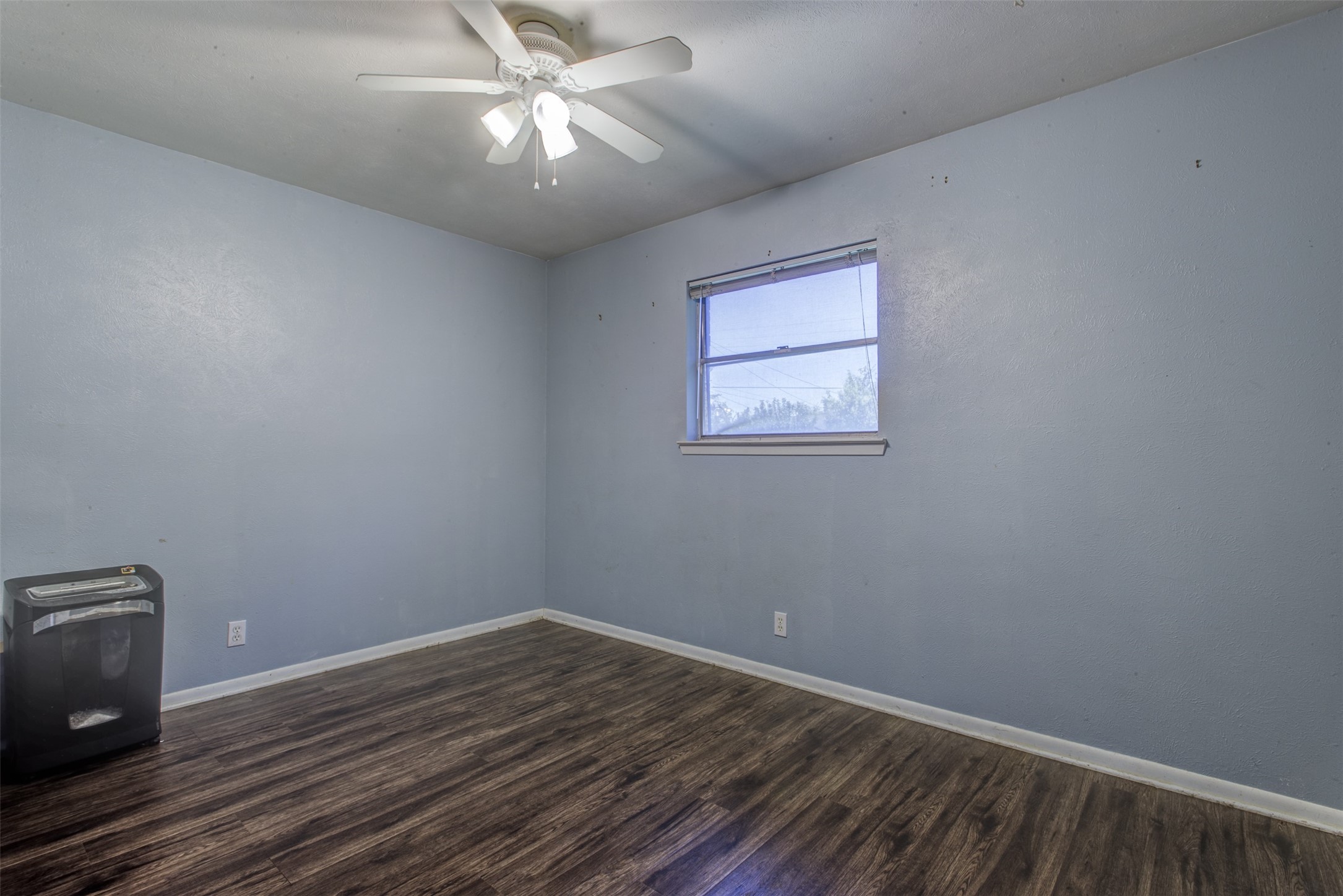 521 E Mustang Street Crowley TX 76036