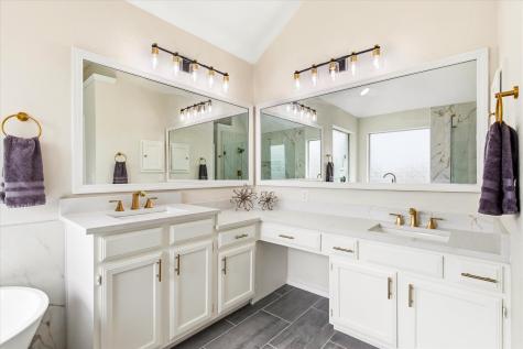 634 Meadowcrest Drive Highland Village TX 75077
