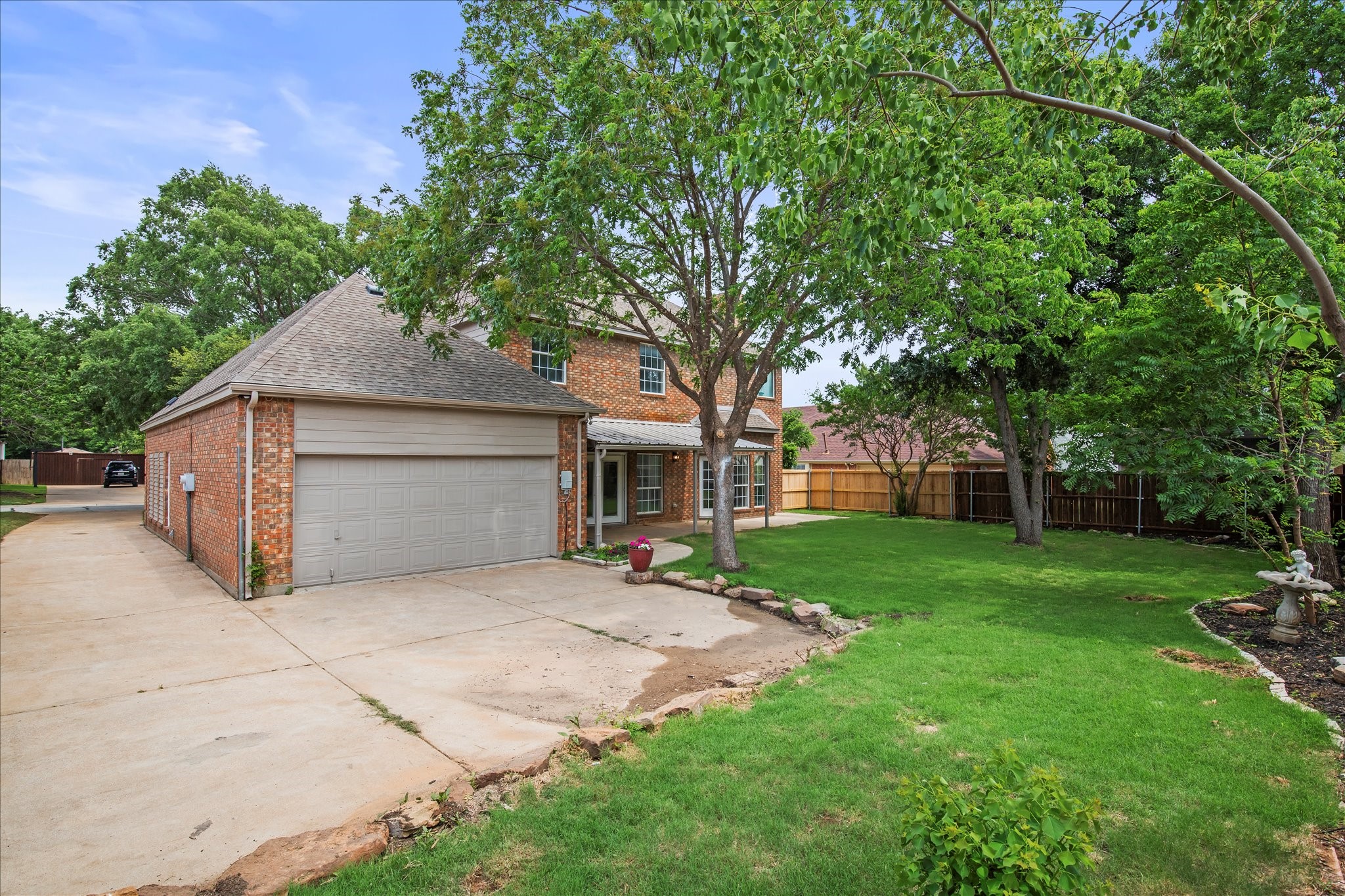 634 Meadowcrest Drive Highland Village TX 75077
