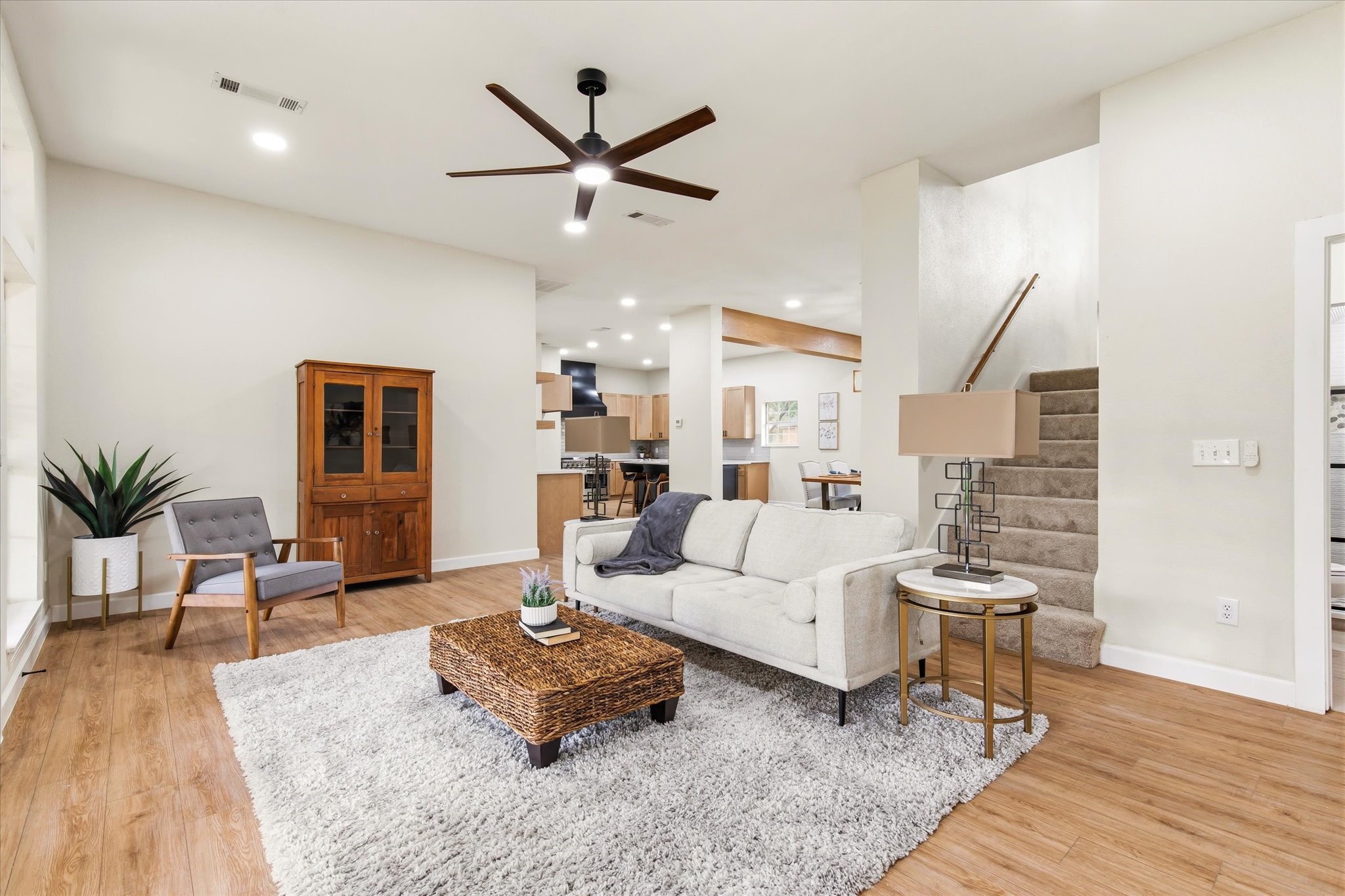 634 Meadowcrest Drive Highland Village TX 75077