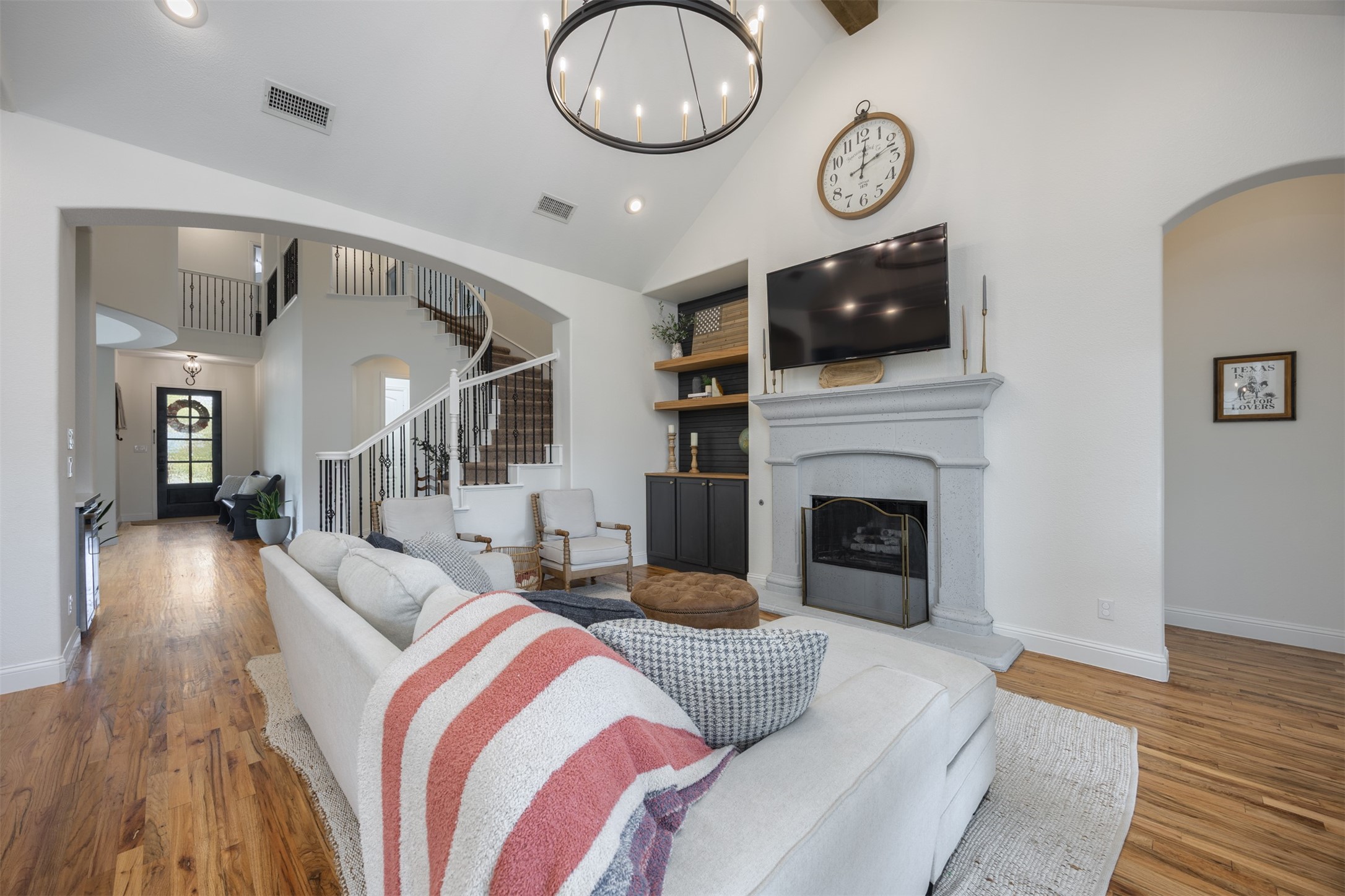 1200 Grant Avenue Lantana TX 76226