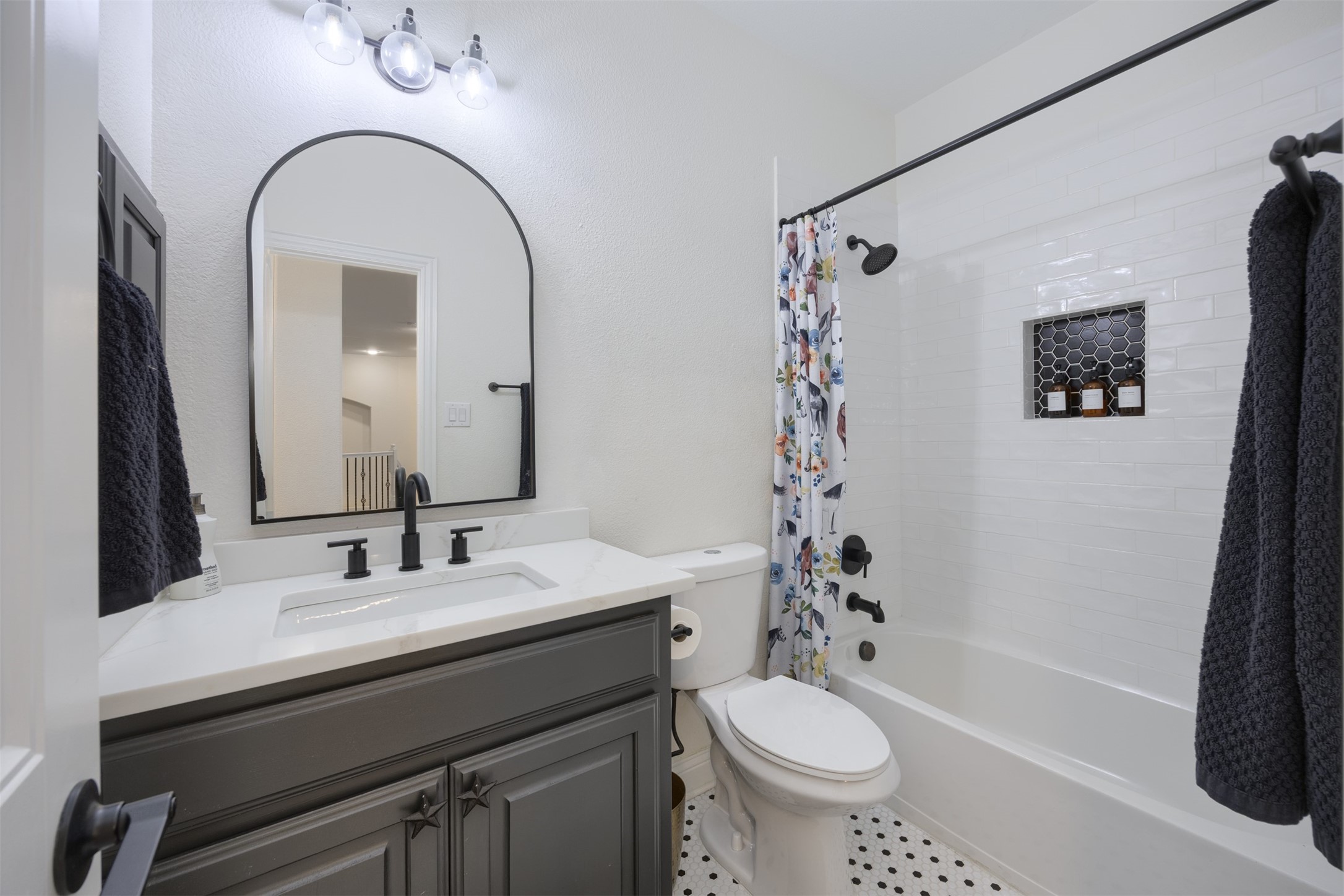 1200 Grant Avenue Lantana TX 76226