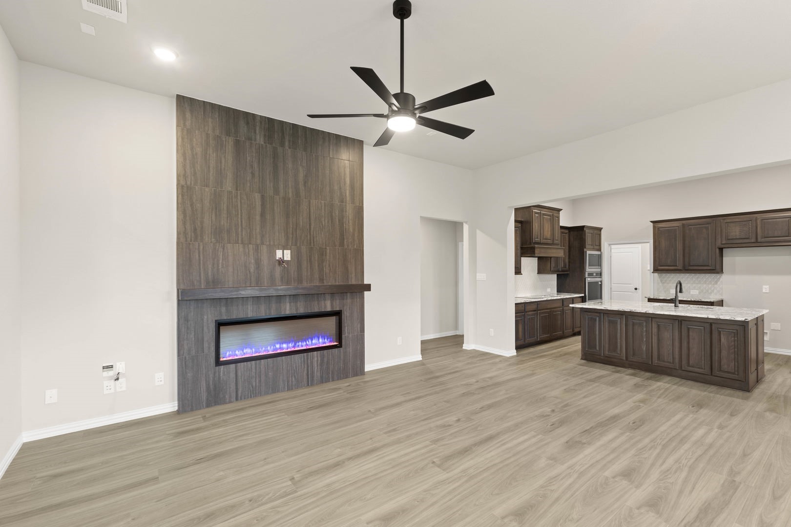 1315 Woodpecker Lane Mansfield TX 76063