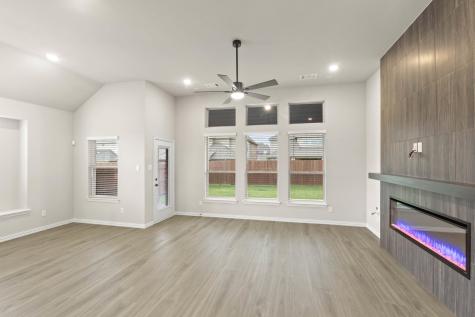 1315 Woodpecker Lane Mansfield TX 76063