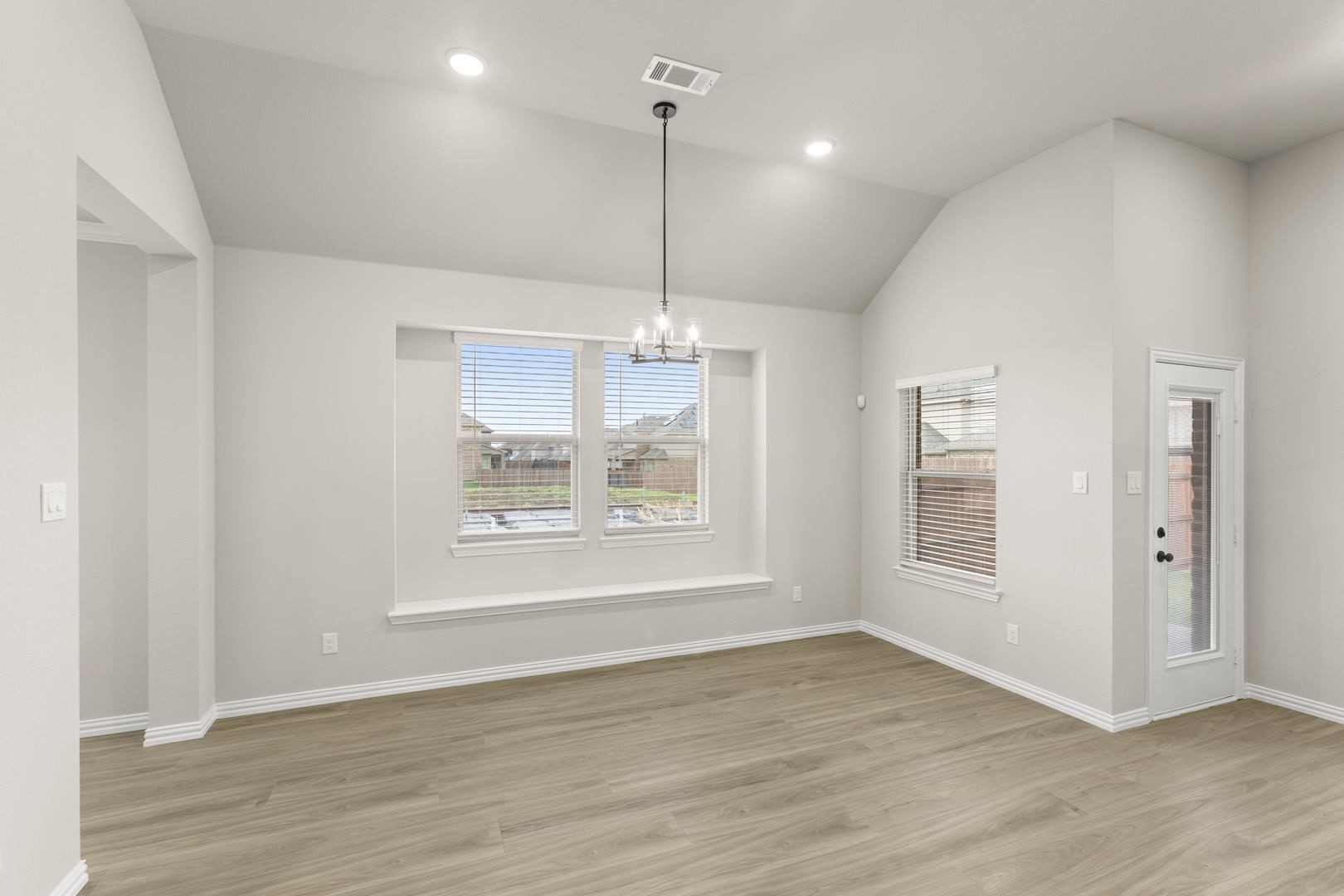 1315 Woodpecker Lane Mansfield TX 76063