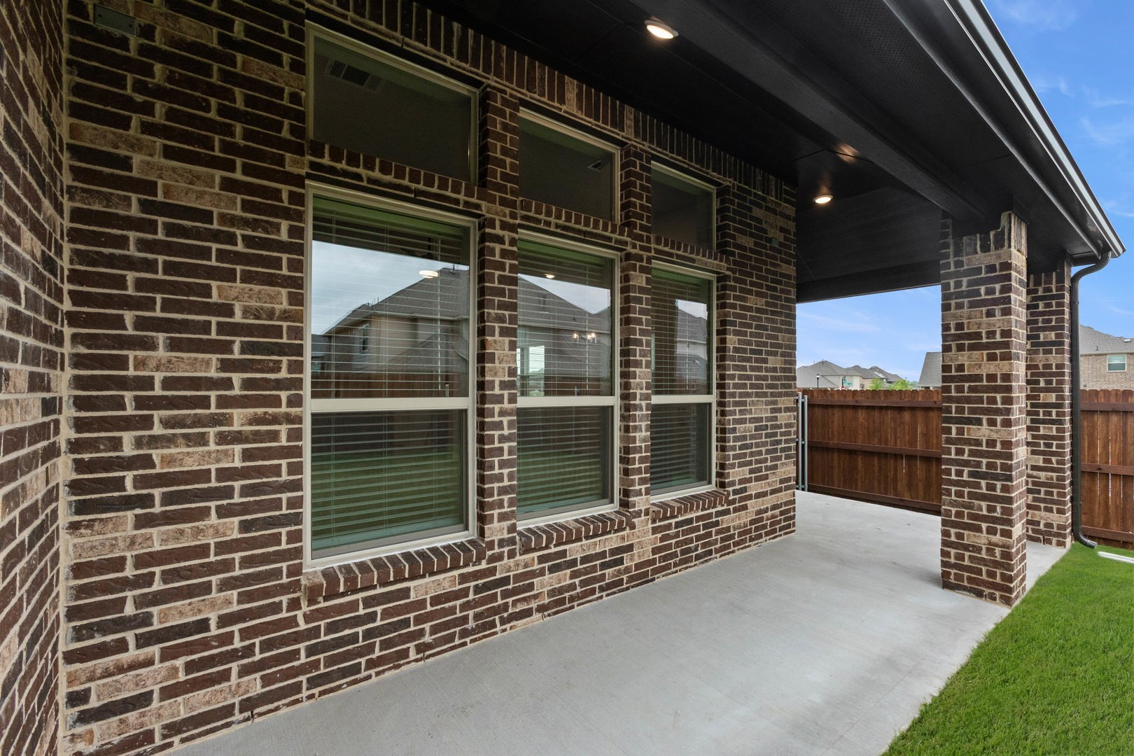 1315 Woodpecker Lane Mansfield TX 76063