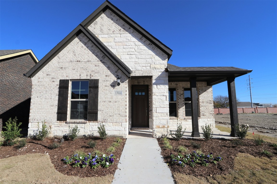 1314 Verbena Lane Garland TX 75042