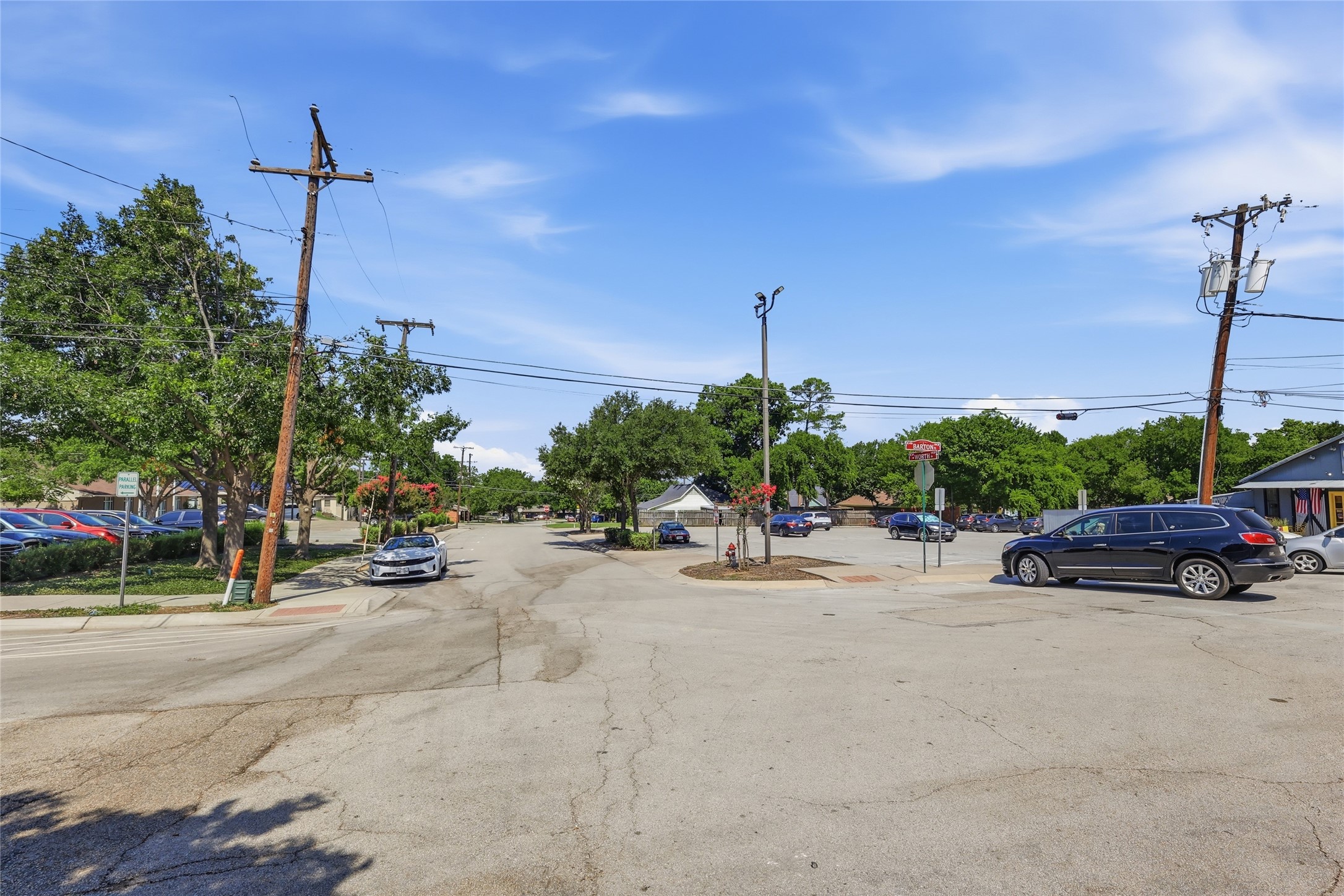 218 W Worth Street Grapevine TX 76051