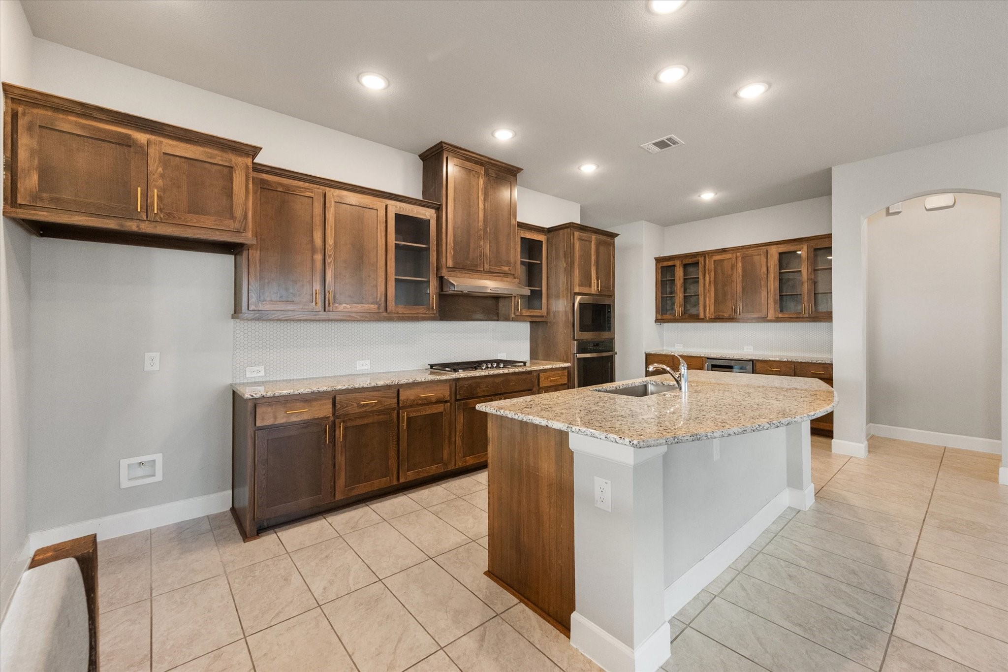 2900 Bluff Creek Drive Mansfield TX 76063