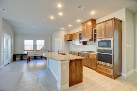 2900 Bluff Creek Drive Mansfield TX 76063