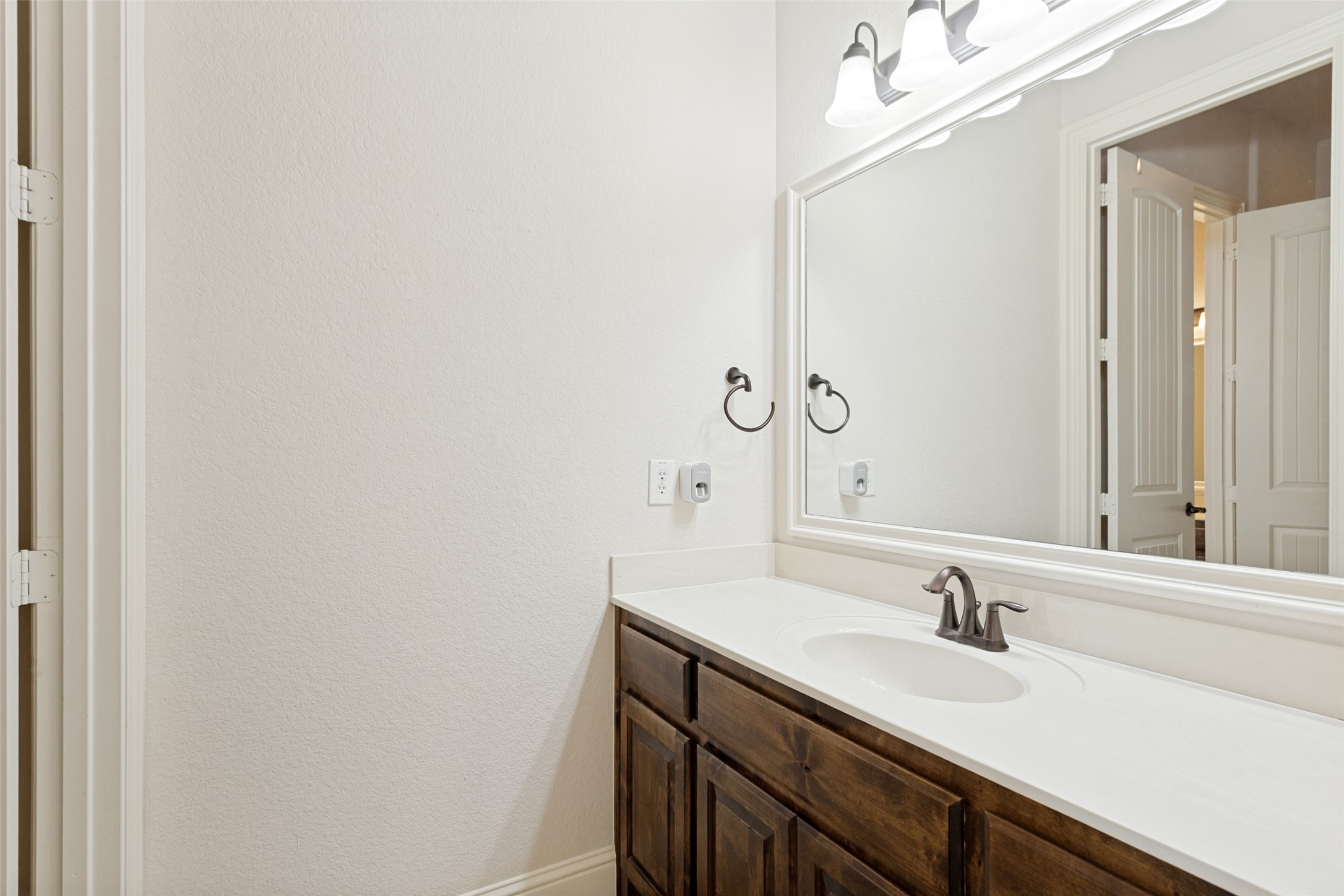 1036 Falcon Creek Drive Kennedale TX 76060