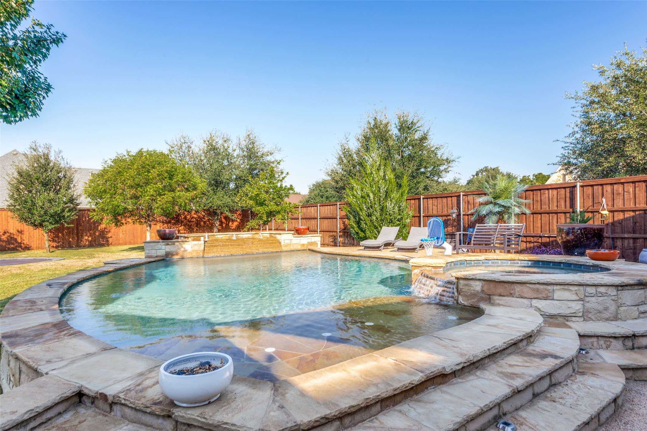 1036 Falcon Creek Drive Kennedale TX 76060