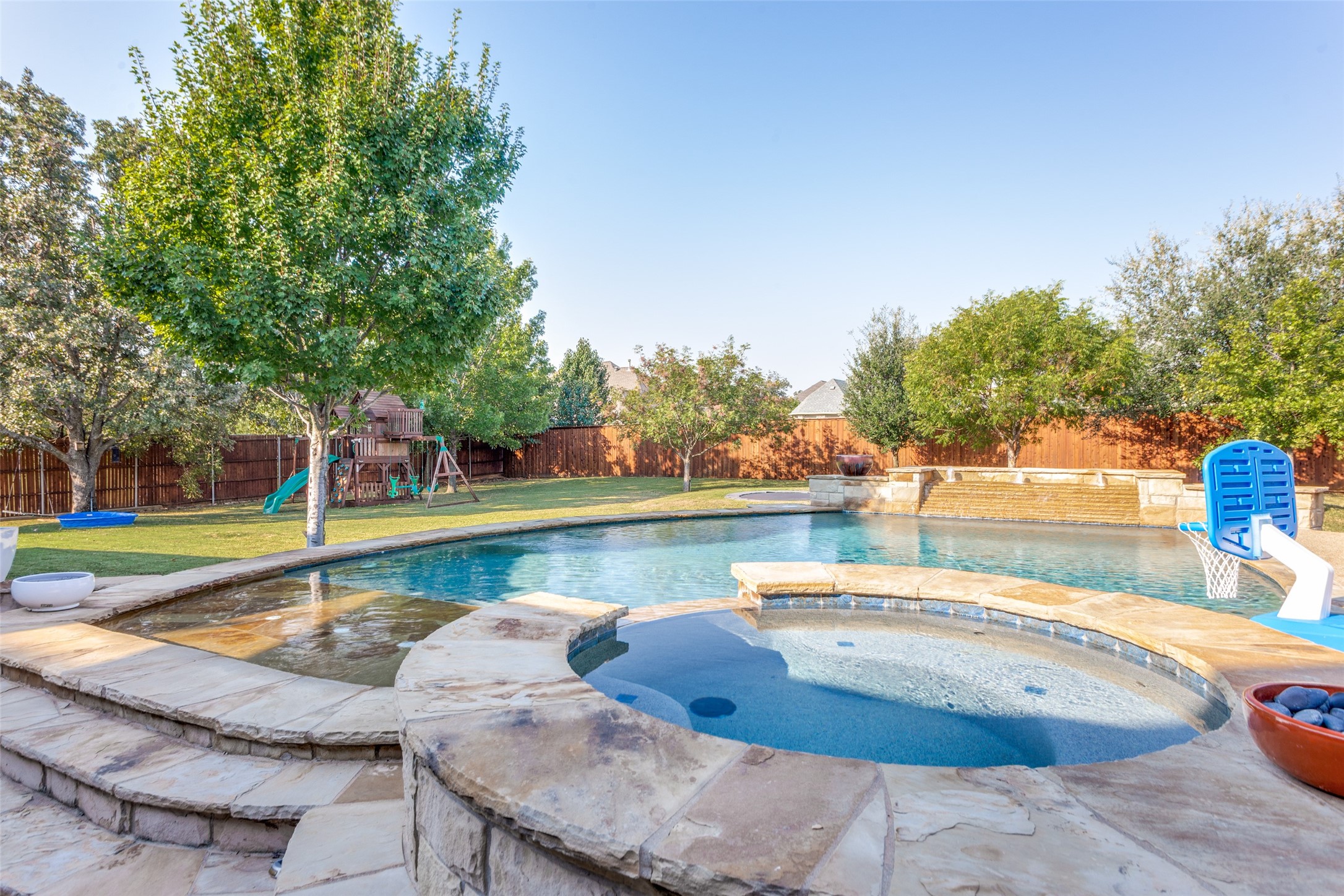 1036 Falcon Creek Drive Kennedale TX 76060
