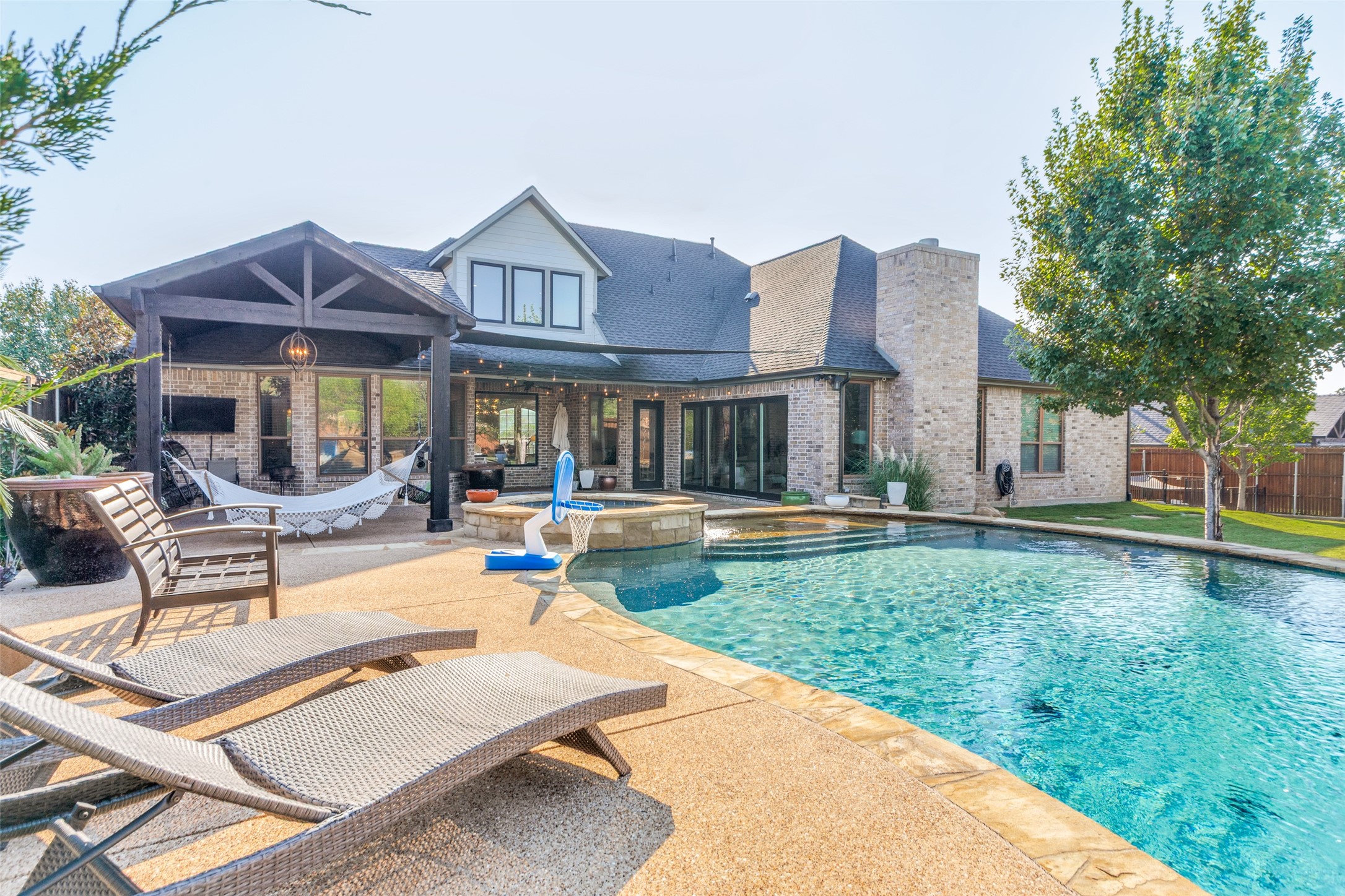 1036 Falcon Creek Drive Kennedale TX 76060