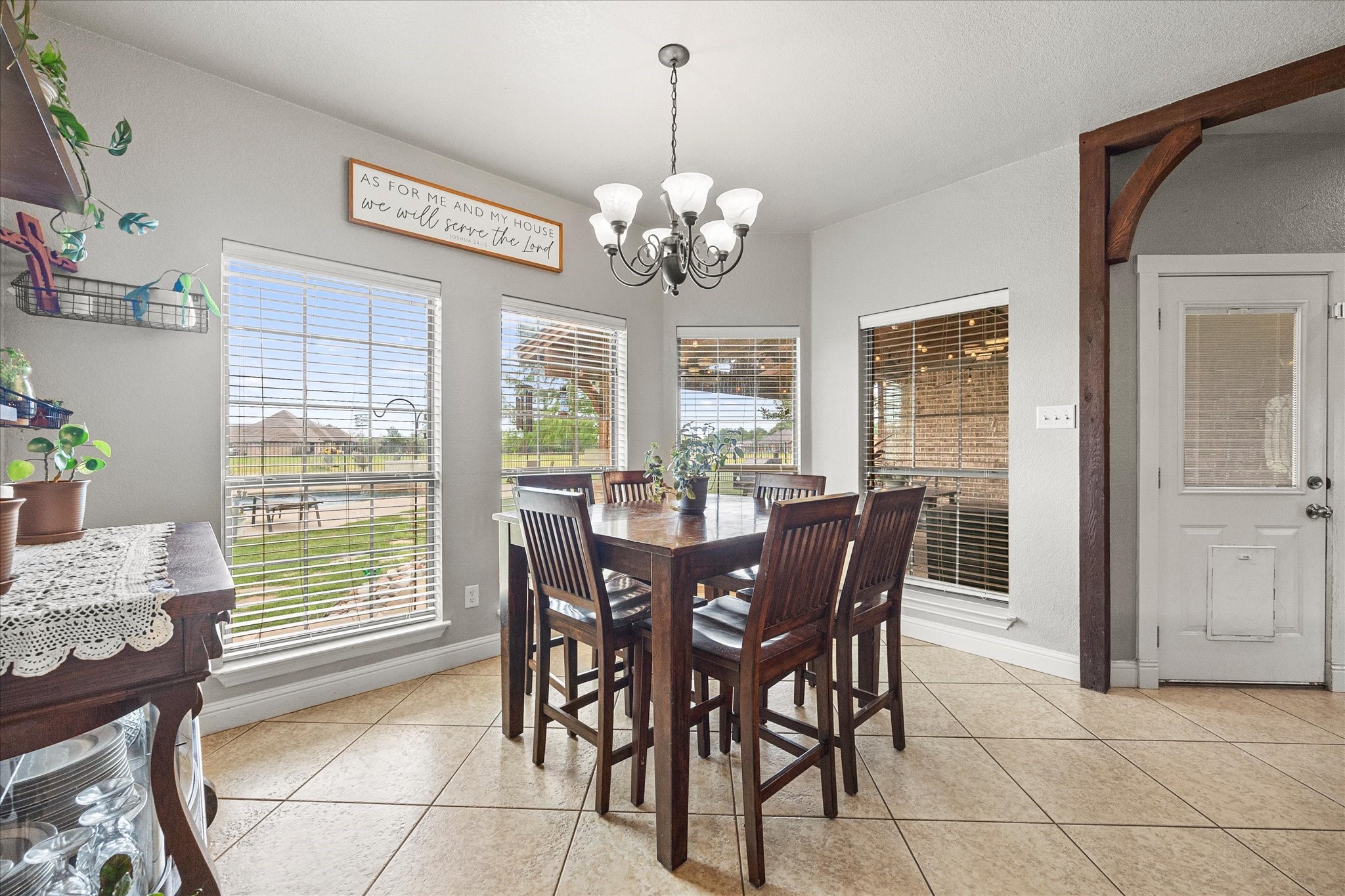 2033 Pin Oak Drive Kaufman TX 75142